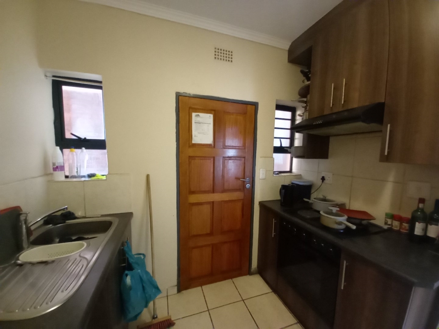 To Let 1 Bedroom Property for Rent in Van Der Hoff Park North West